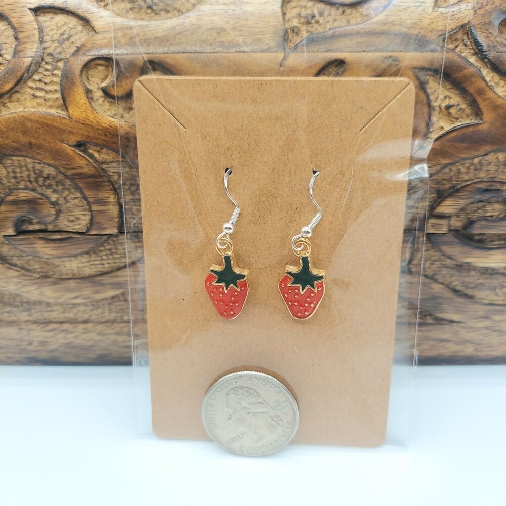 Strawberry Earrings - Picture 3 of 3